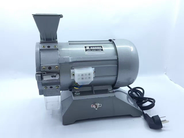 電動(dòng)粉碎機2