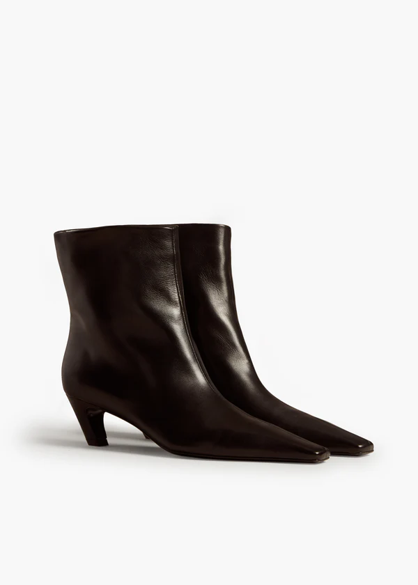 Arizona Boot in Black Leather