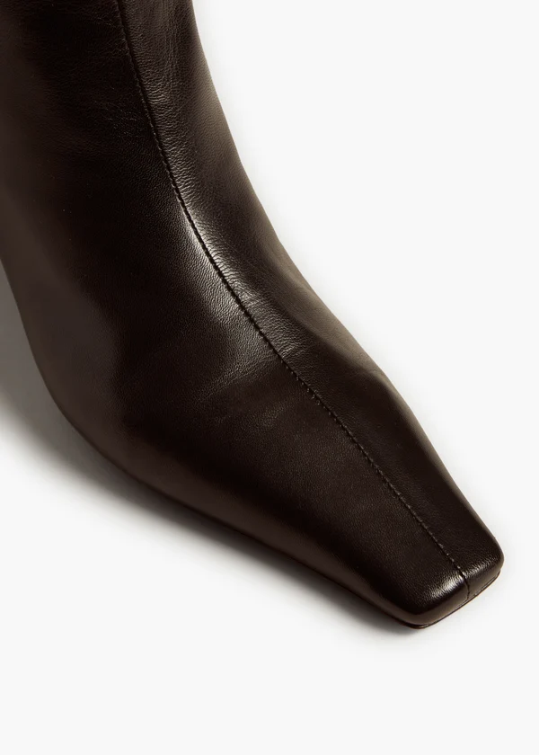 Arizona Boot in Black Leather