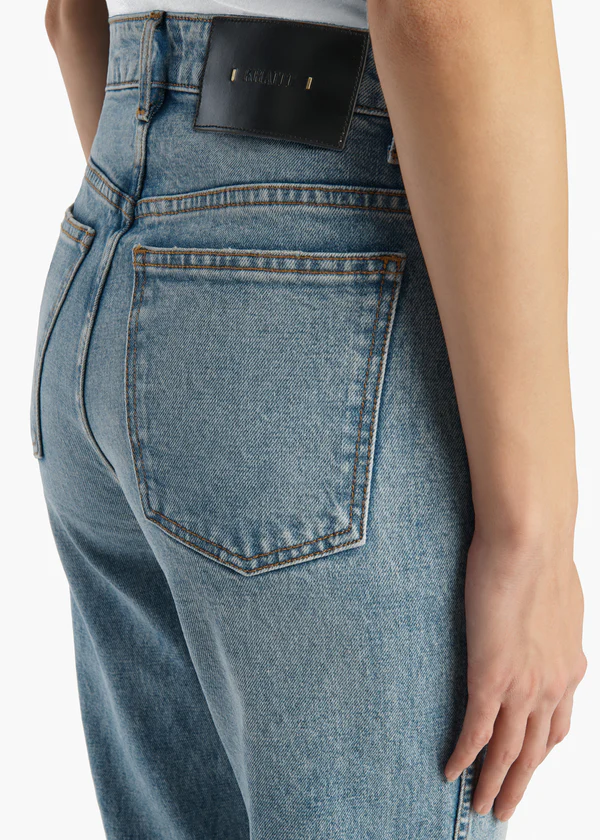 Abigail Stretch Jean in Bryce