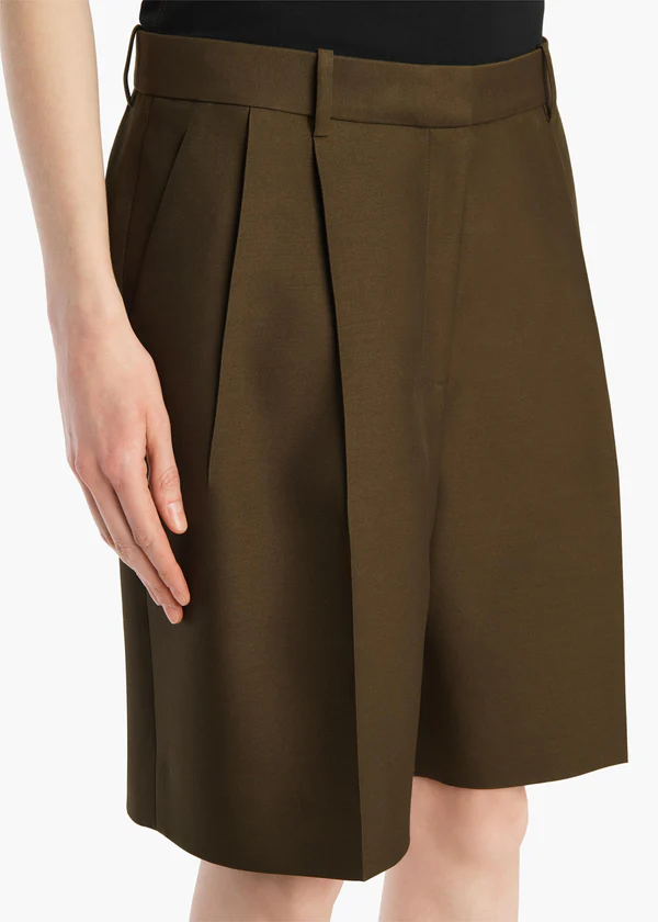 AUGGIE SHORT DARK OLIVE 3205582 429 D