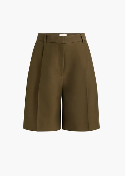 Auggie Short in Dark Olive