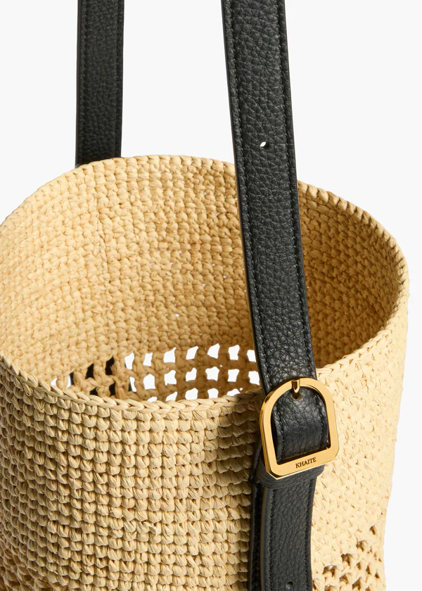 BILLIE SMALL BUCKET BAG NATURAL H2055 727 121 C