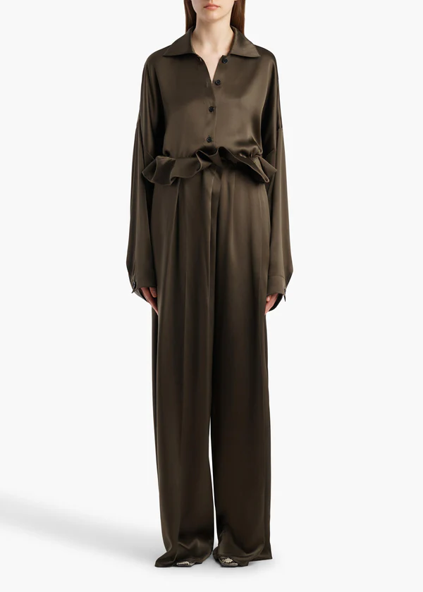 BODINE TOP DARK OLIVE 24803029 429 A STYLED