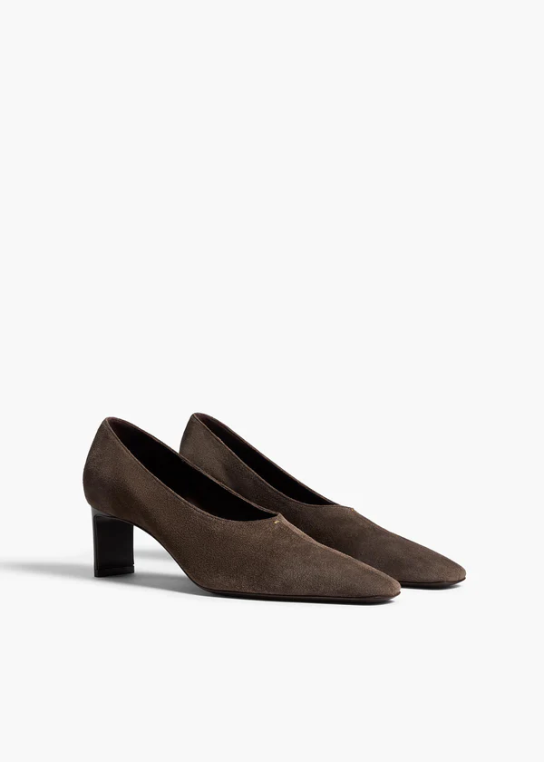 Cecilia Pump in Sable Suede