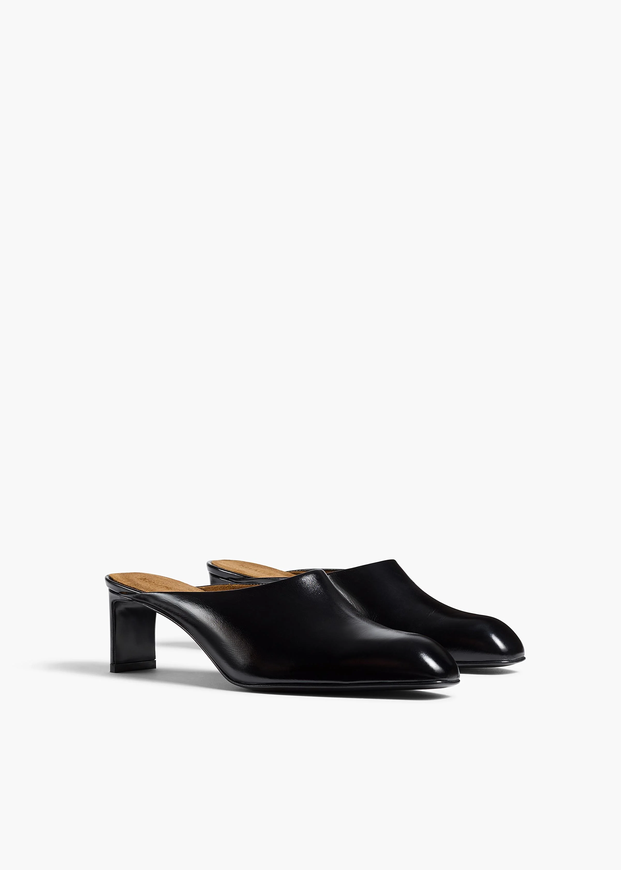 aokiboutique - Colt Low Mule in Black