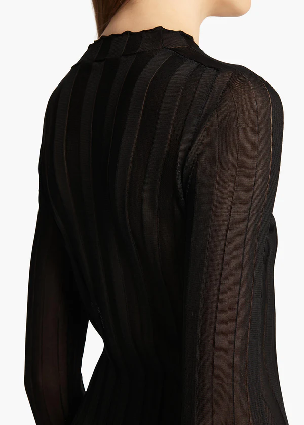 Cosette Top in Black DETAILED VIEW 2