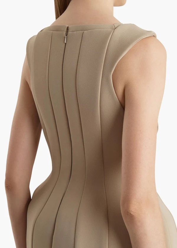 DAN DRESS TEA STAIN 56234114 459 E