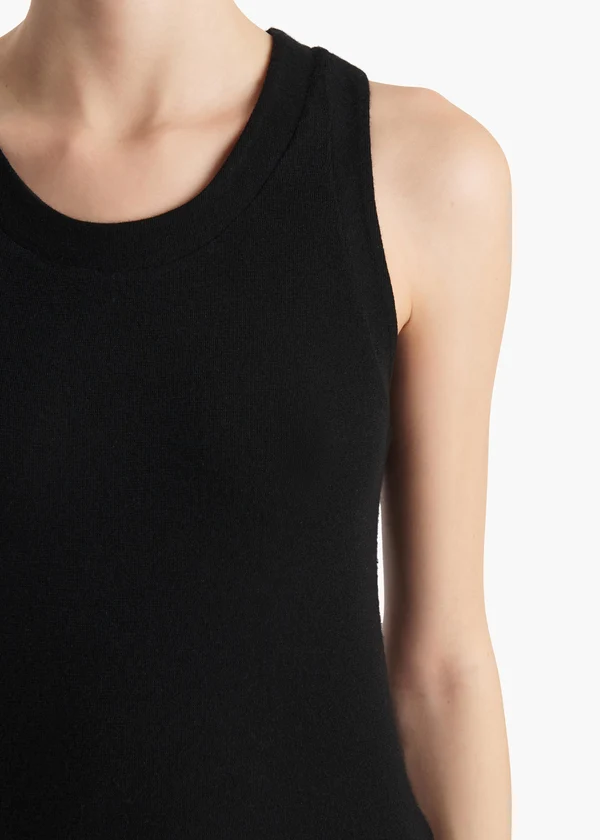 ISHA-TOP_BLACK_2398612-200_E.jpg