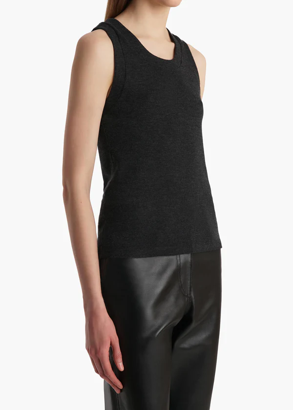 ISHA-TOP_CHARCOAL_2398612-205_D.jpg