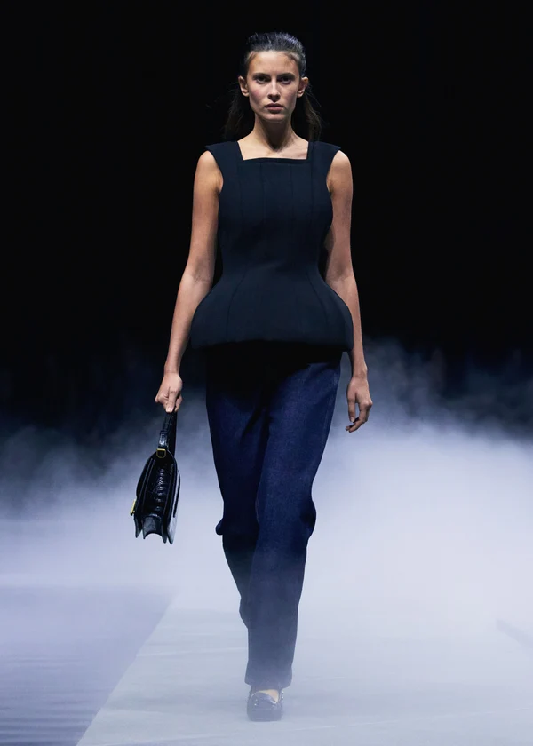 RUNWAY