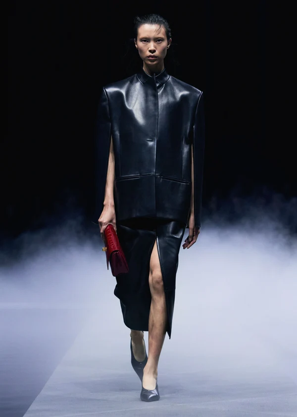RUNWAY