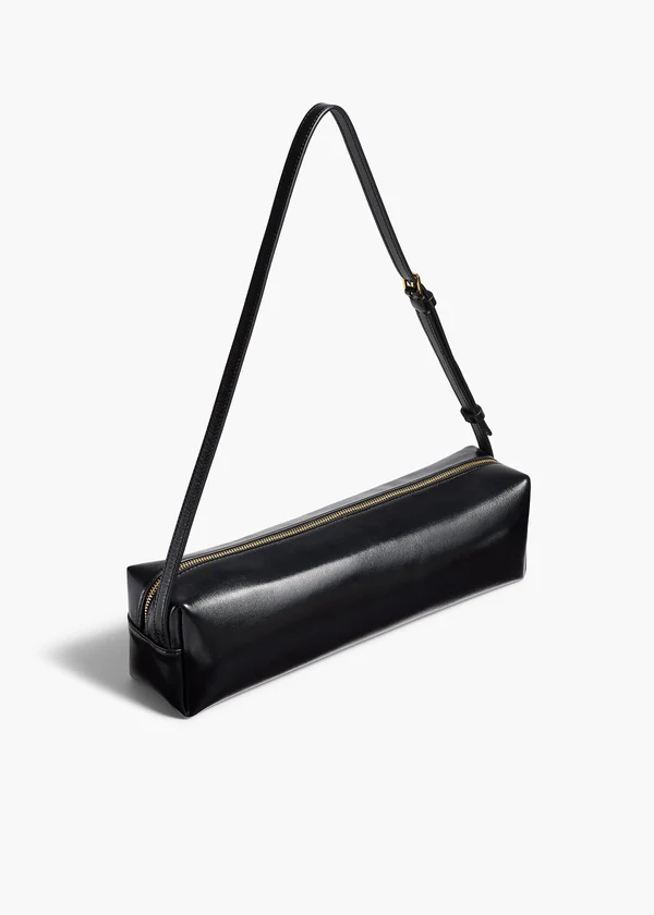 KYE-SHOULDER-BAG_BLACK_H2050-877-200_B.jpg