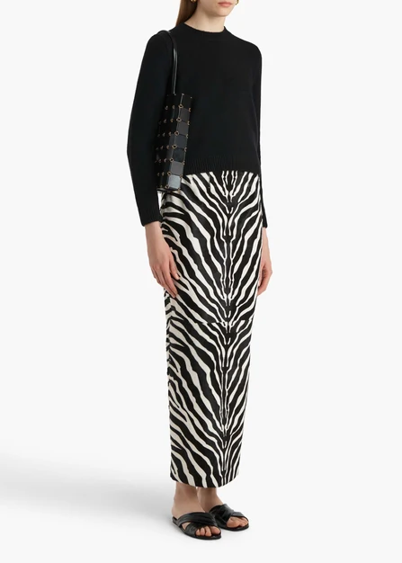 LETA-SWEATER_BLACK_9734650-200_STYLED