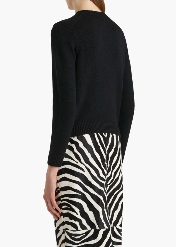 LETA-SWEATER_BLACK_9734650-200_C