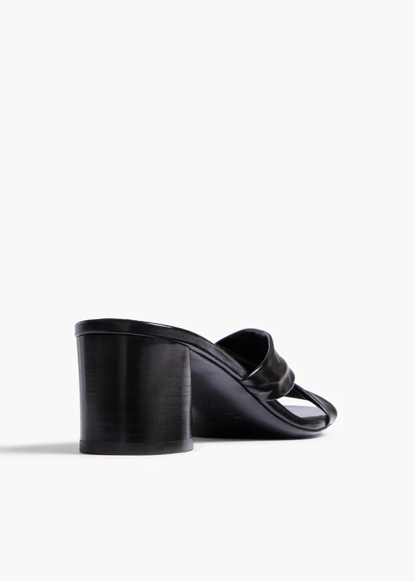 LIRIA-SANDAL-55_BLACK_F3101-943-200_D.jpg