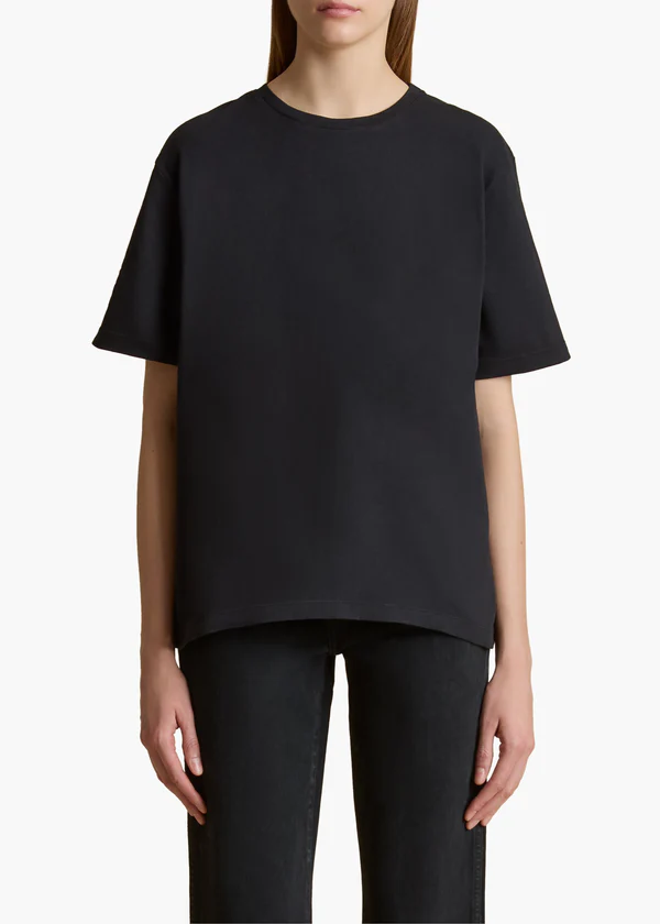 MAE T SHIRT IN BLACK FRONT VIEW