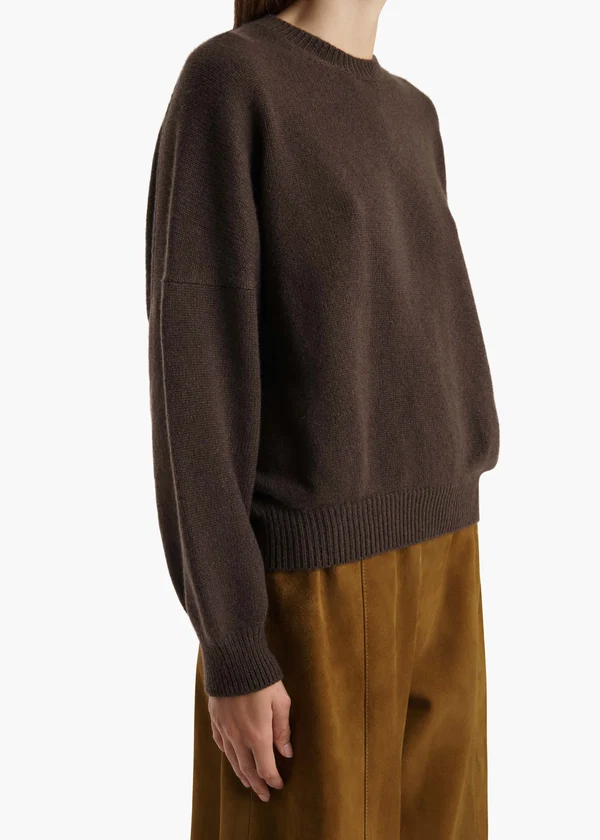 MARGAUX-SWEATER_COFFEE_9560650-899_D.jpg