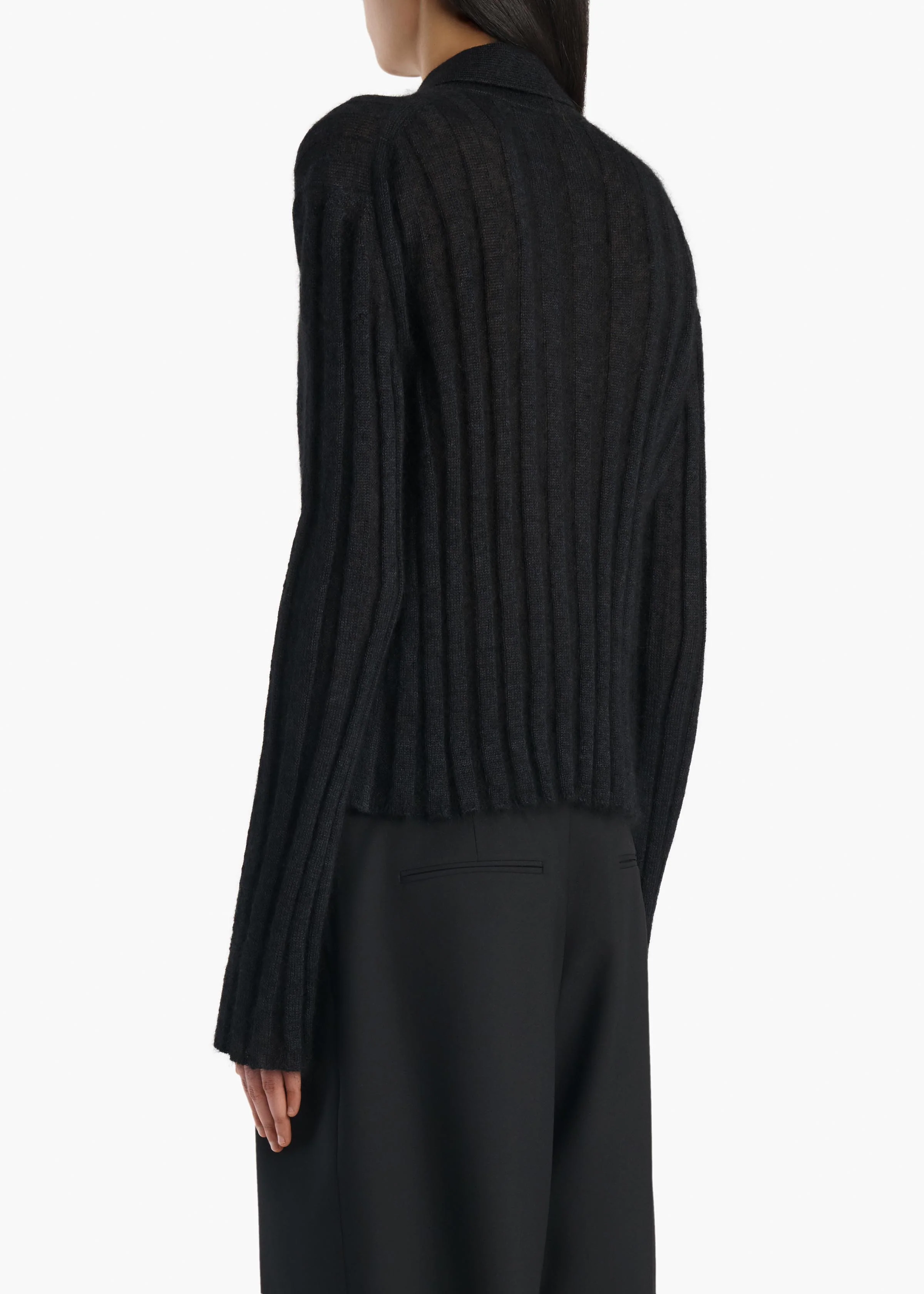 MEADOW SWEATER BLACK 18298539 200 C