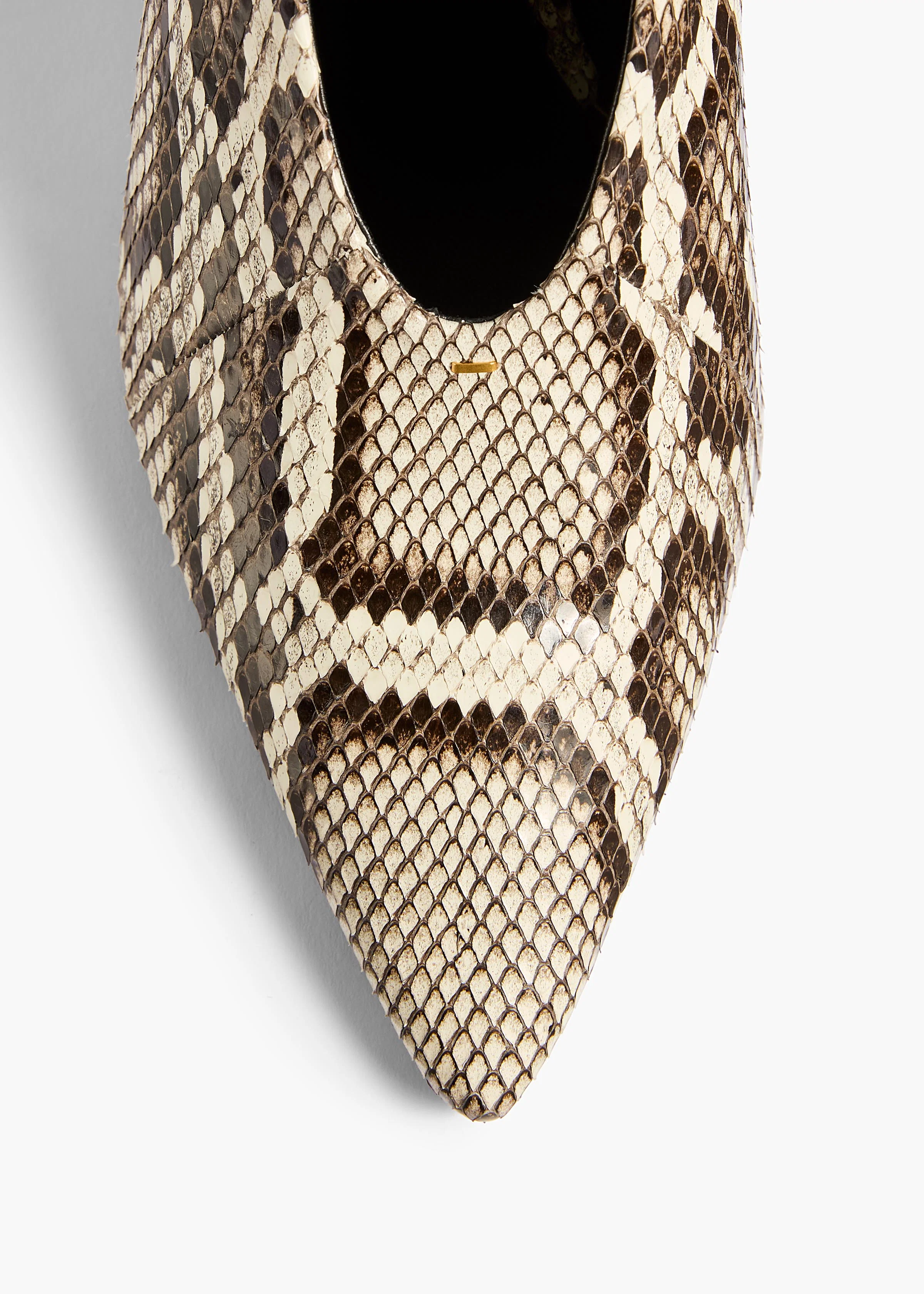 aokiboutique  - Miriam Low Pump in Natural Python