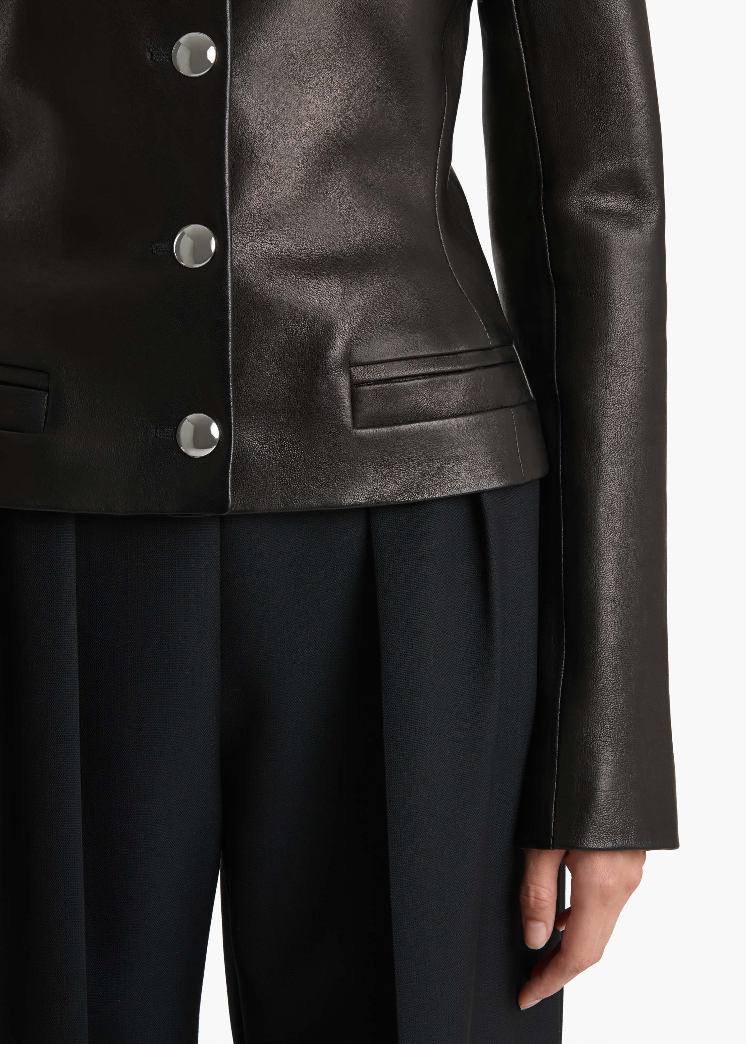 NARA-JACKET_BLACK_6215729-200_E.jpg