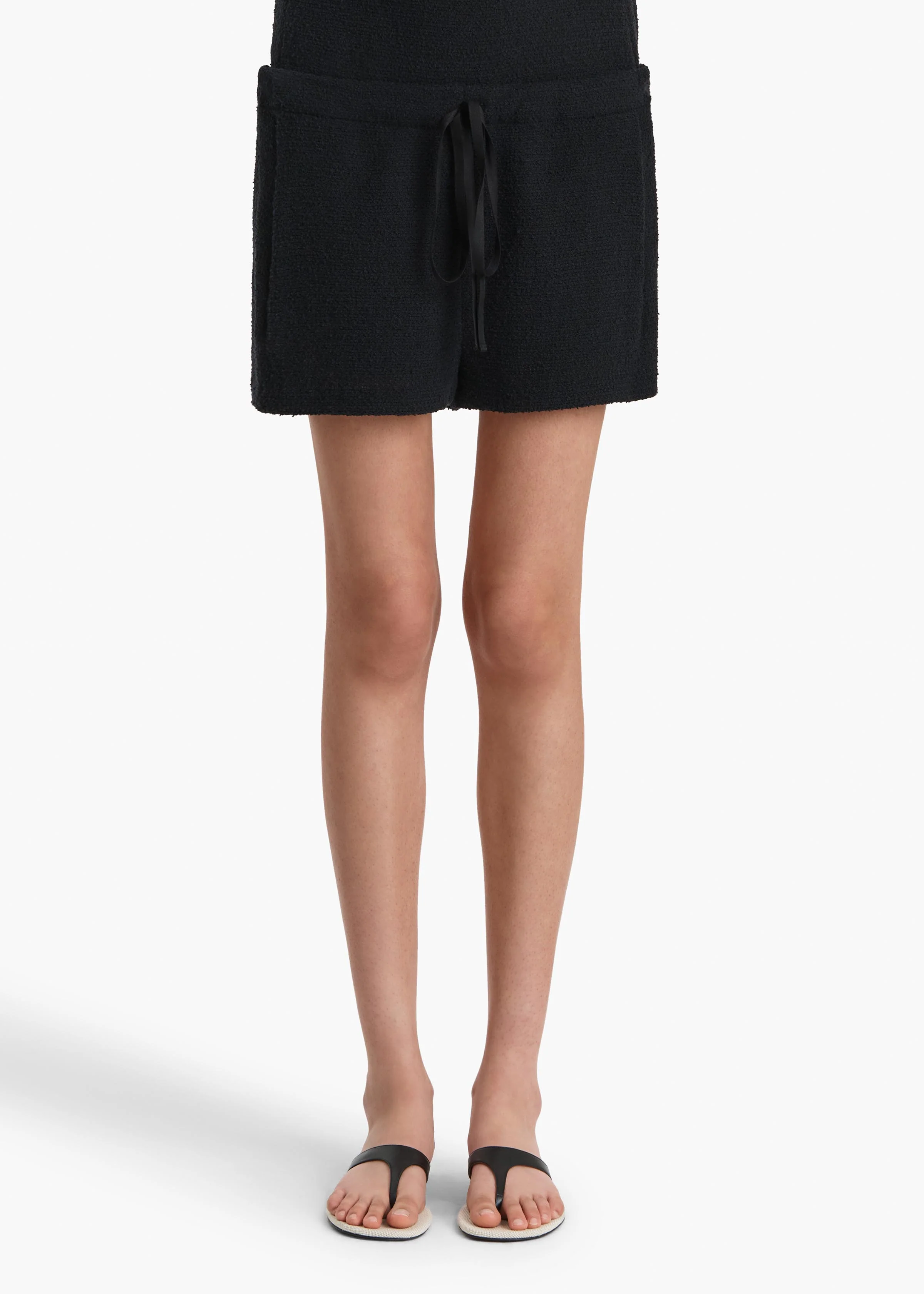 ROBBIE SHORT BLACK 3204220 200 B