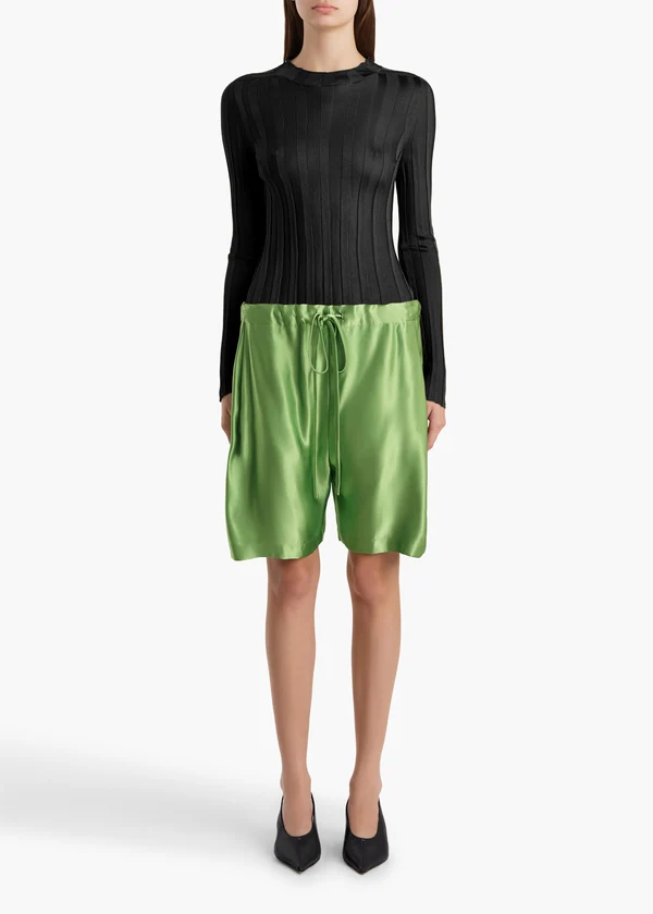 ROHE SHORT ABSINTHE 31994225 402 A STYLED