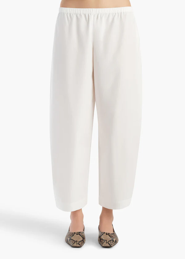 Roma Pant in Chalk
