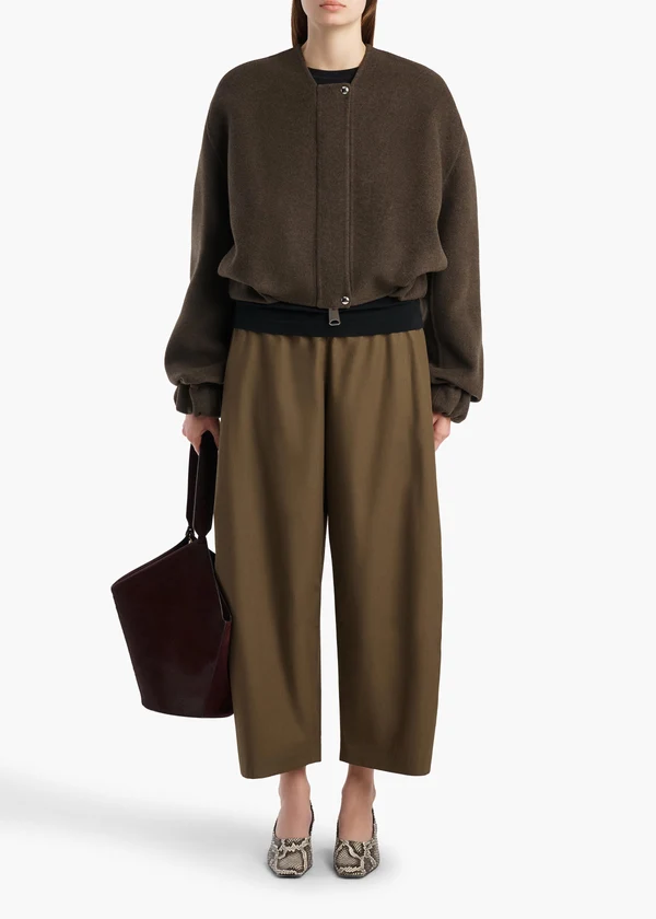 ROMA PANT DARK OLIVE 3212195 429 A STYLED